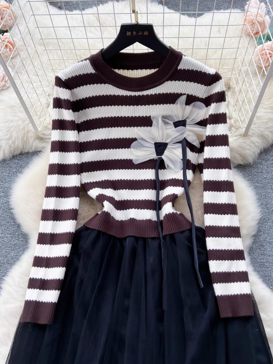 Pretty & provocative sweater dress KD136 images